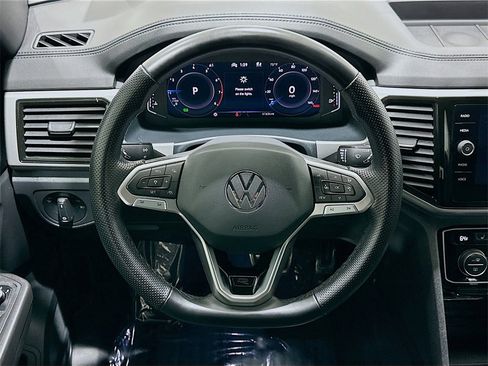 Used 2023 Volkswagen Atlas Cross Sport SEL R-Line image 11