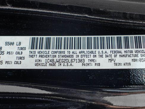 Used 2013 Jeep Wrangler Unlimited Sahara w/ Dual Top Group image 21