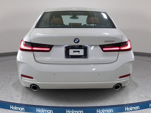 Used 2025 BMW 330i Sedan w/ Convenience Package image 7