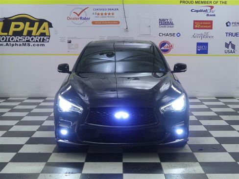 Used 2018 INFINITI Q50 Red Sport 400 w/ Sensory Package (Sport) AWD/4WD image 2