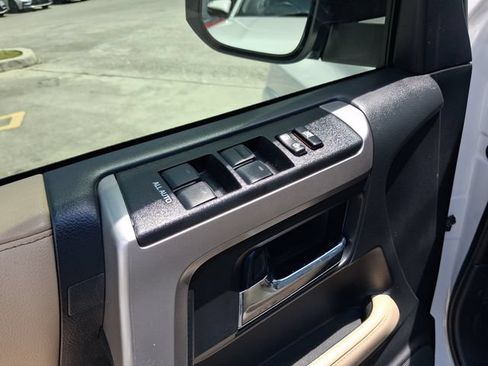 Used 2024 Toyota 4Runner SR5 Premium w/ Moonroof Package RWD image 15