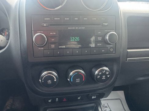 Used 2014 Jeep Patriot Latitude image 22