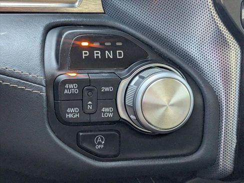 Used 2020 RAM 1500 Limited image 11