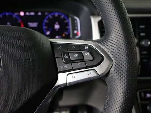 Used 2021 Volkswagen Atlas Cross Sport SEL R-Line w/ Cross Sport MDO Package image 34