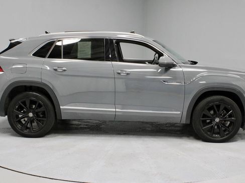 Used 2024 Volkswagen Atlas Cross Sport SEL Premium R-Line AWD/4WD image 7