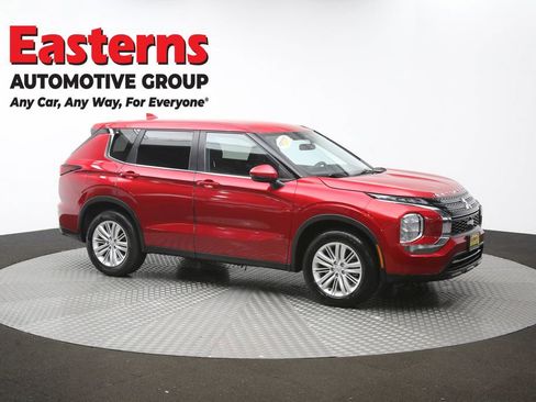 Used 2024 Mitsubishi Outlander ES AWD/4WD image 46