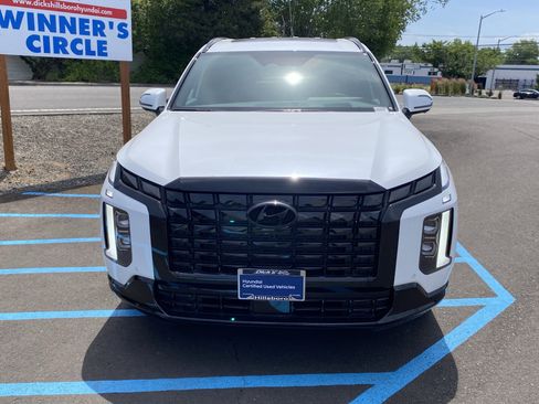 Used 2025 Hyundai Palisade Calligraphy image 8