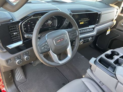 New 2026 GMC Sierra 2500 SLT AWD/4WD image 10