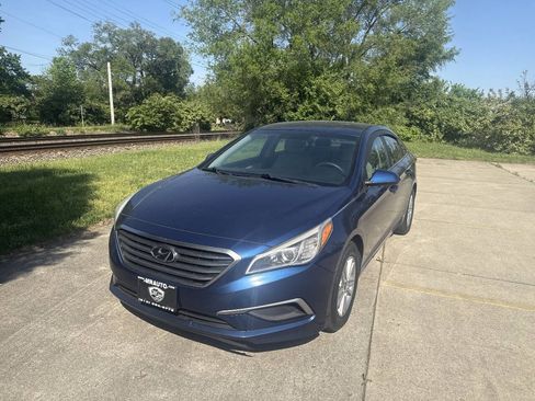 Used 2016 Hyundai Sonata SE FWD image 1