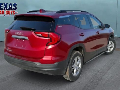 Used 2020 GMC Terrain SLE w/ Driver Convenience Package FWD image 2