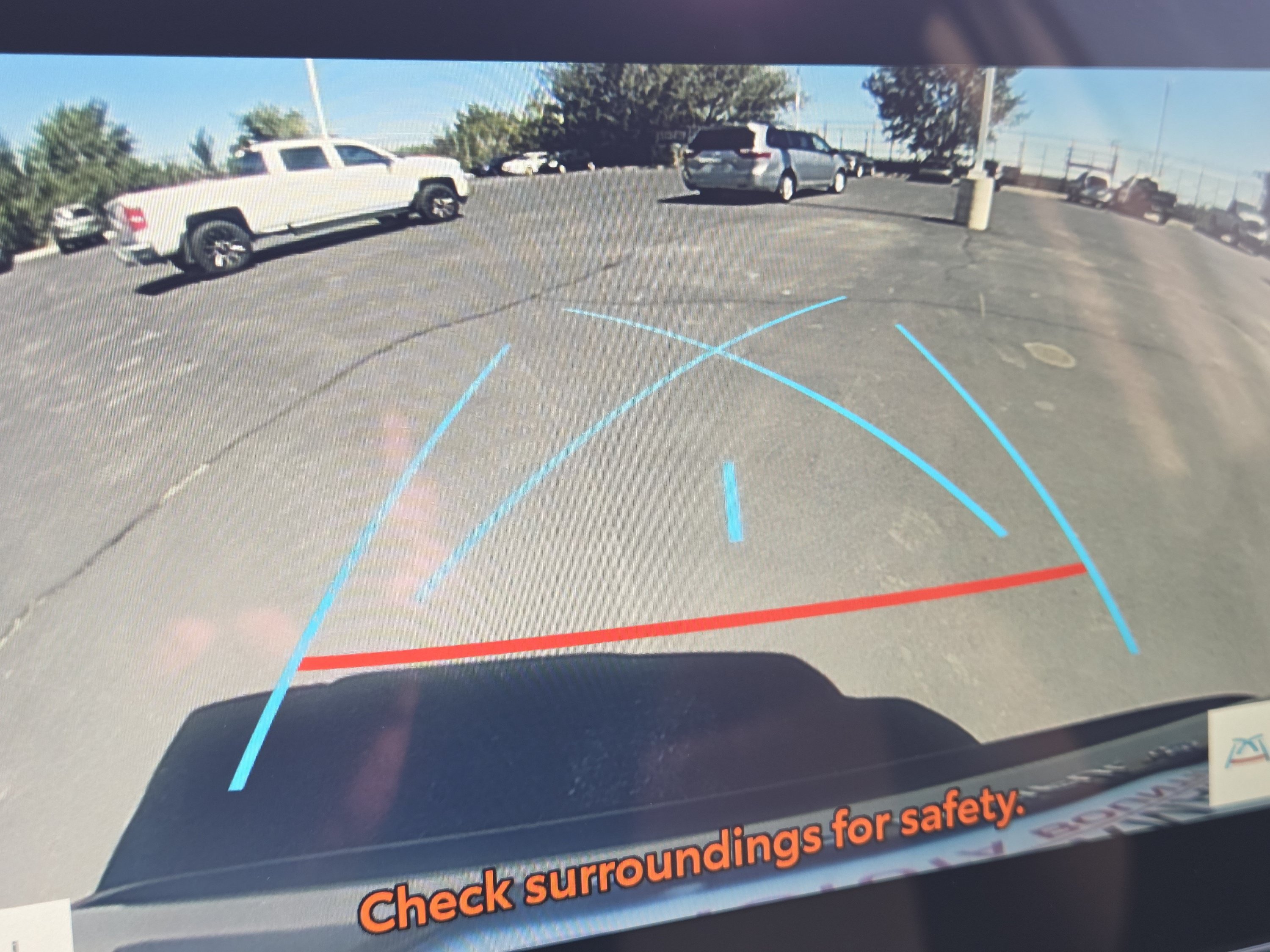 Used 2025 Toyota RAV4 XLE AWD/4WD image 15
