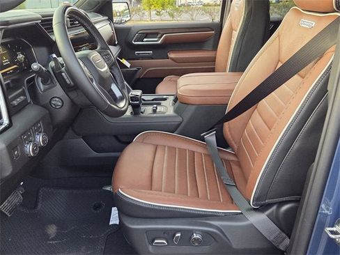New 2026 GMC Sierra 1500 Denali Ultimate image 9
