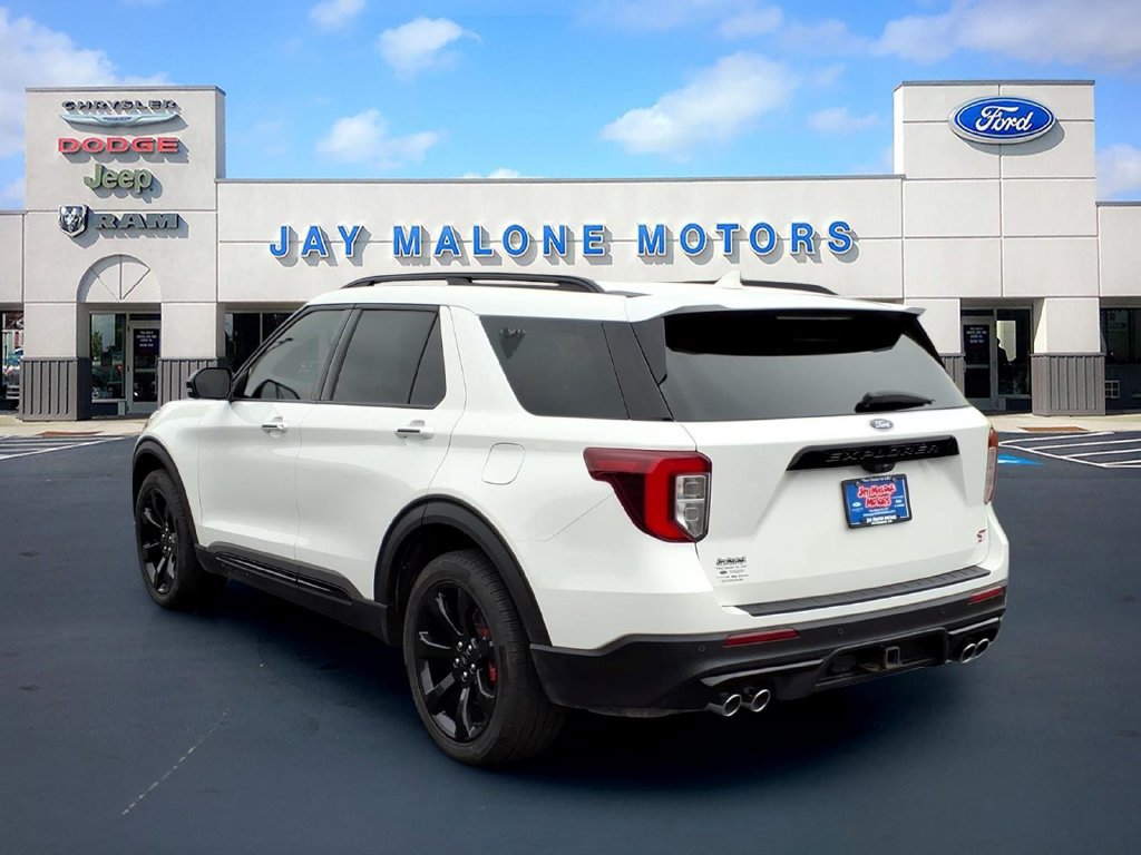 Certified 2023 Ford Explorer ST w/ Technology Package AWD/4WD image 5