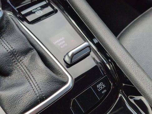 New 2025 Jeep Compass Latitude w/ Altitude Special Edition image 21