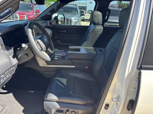 Used 2026 Toyota Sequoia Platinum AWD/4WD image 14