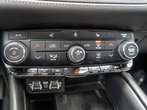 Used 2022 Dodge Durango GT AWD/4WD image 31