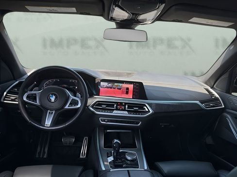 Used 2022 BMW X5 xDrive40i w/ M Sport Package AWD/4WD image 16