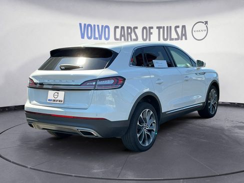 Certified 2022 Lincoln Nautilus Reserve AWD/4WD image 5