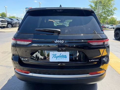 New 2026 Jeep Grand Cherokee Limited AWD/4WD image 9