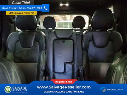 Used 2016 Volvo XC90 T8 Inscription w/ Vision Package image 13