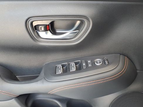 Used 2025 Honda HR-V Sport image 31