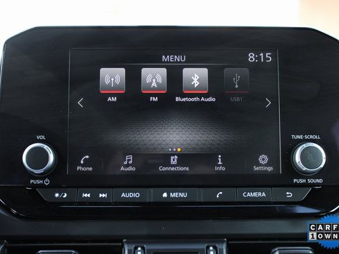 Used 2024 Nissan Pathfinder S image 28