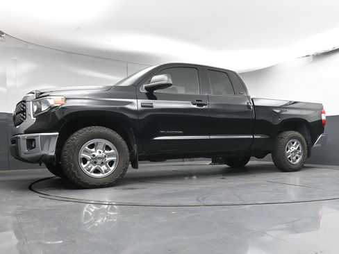 Used 2021 Toyota Tundra SR5 w/ SR5 Upgrade Package image 22