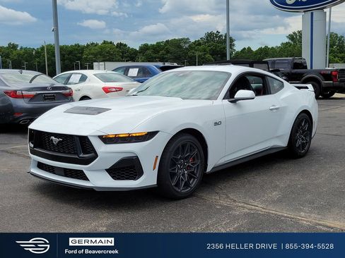 New 2026 Ford Mustang GT Premium w/ GT Performance Package RWD image 3