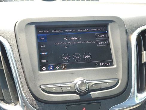 Used 2020 Chevrolet Equinox LT FWD image 14