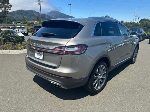 Used 2023 Lincoln Nautilus Reserve w/ Equipment Group 201A AWD/4WD image 4