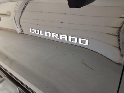 Used 2026 Chevrolet Colorado Z71 w/ Technology Package AWD/4WD image 10
