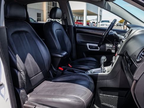 Used 2013 Chevrolet Captiva Sport LTZ FWD image 11