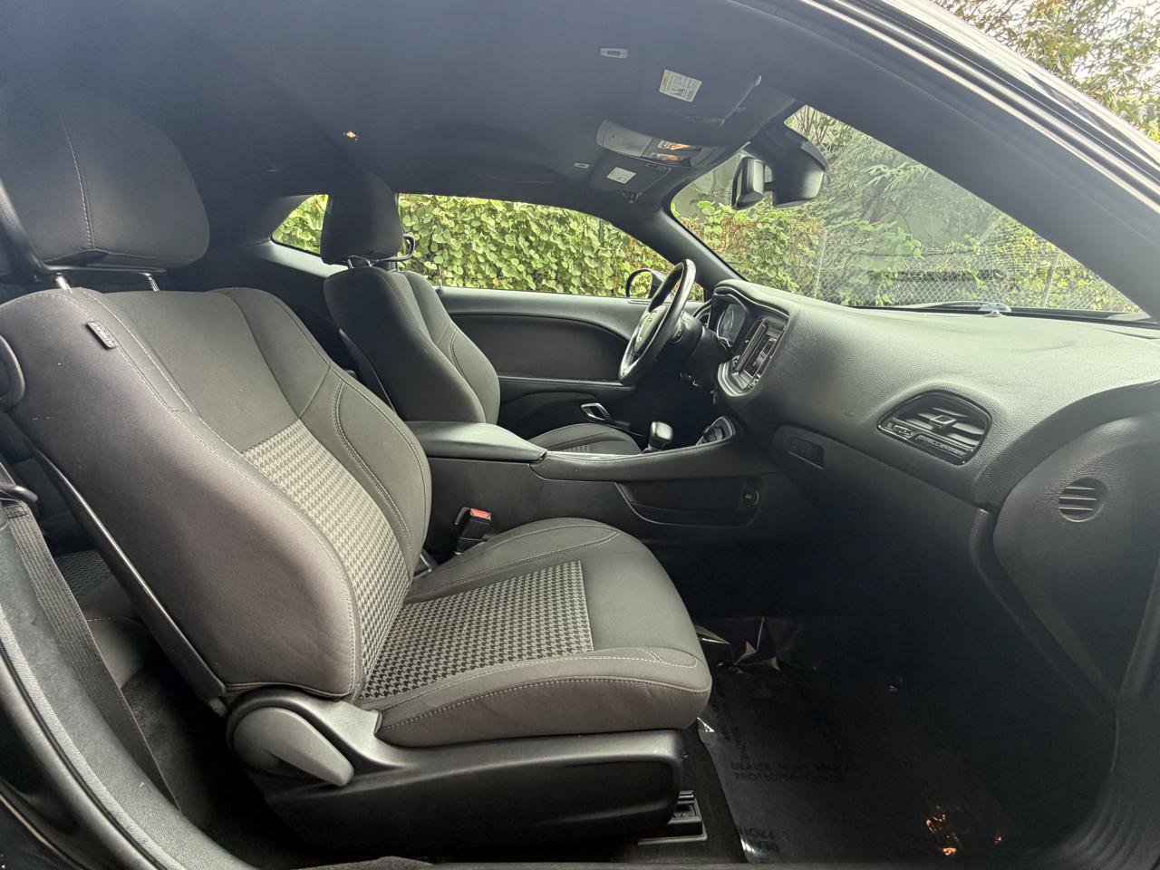 Used 2018 Dodge Challenger SXT RWD image 15