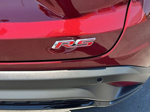 Used 2024 Chevrolet Trax RS w/ Driver Confidence Package FWD image 5