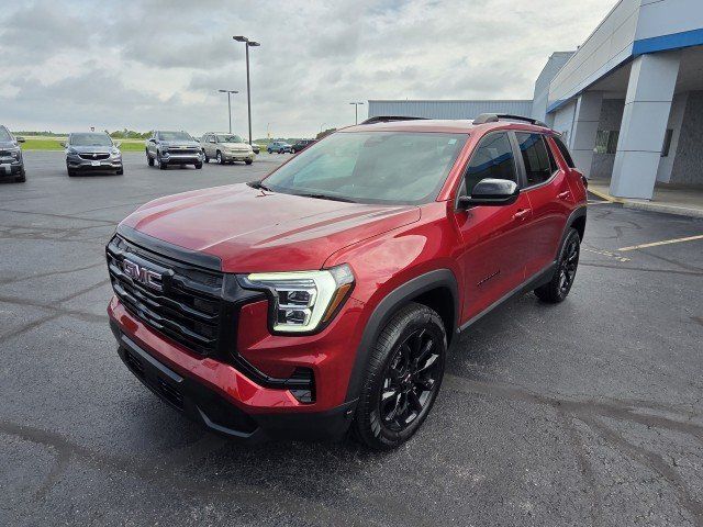 Used 2025 GMC Terrain Elevation w/ Elevation Premium Package AWD/4WD image 5