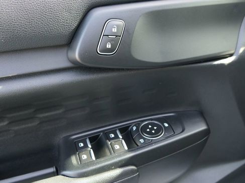 Used 2025 Ford Ranger XL RWD image 16
