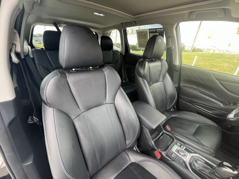 Used 2022 Subaru Forester Touring AWD/4WD image 36