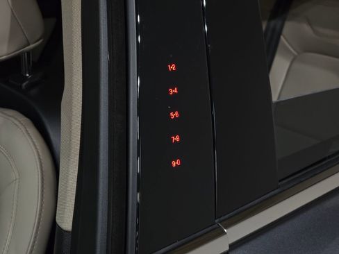 New 2026 Lincoln Corsair Reserve image 15