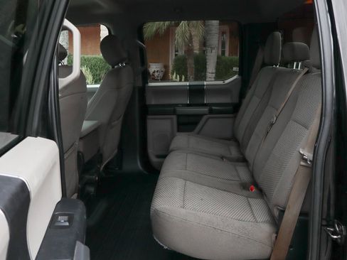 Used 2017 Ford F150 XLT image 29