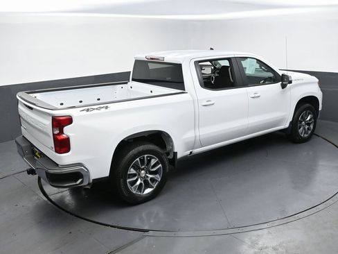 Used 2025 Chevrolet Silverado 1500 LT image 43