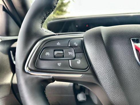 Used 2026 Buick Envista Avenir FWD image 31