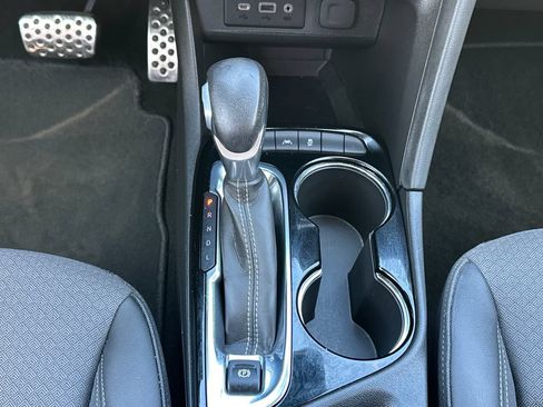 Used 2023 Buick Encore GX Select w/ Experience Buick Package FWD image 18