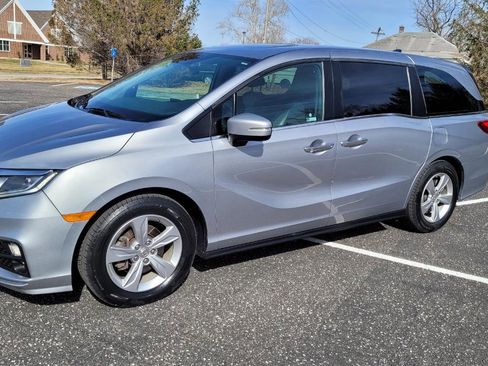 Used 2019 Honda Odyssey EX-L image 2