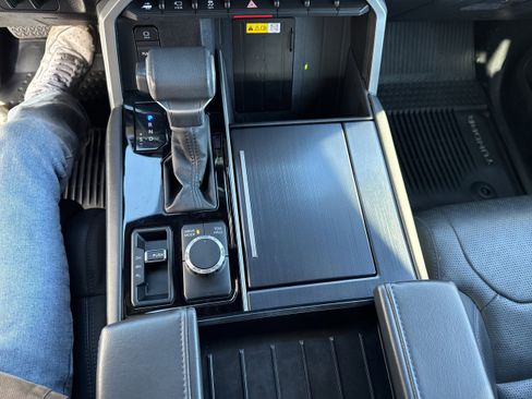 Used 2024 Toyota Tundra Platinum image 21