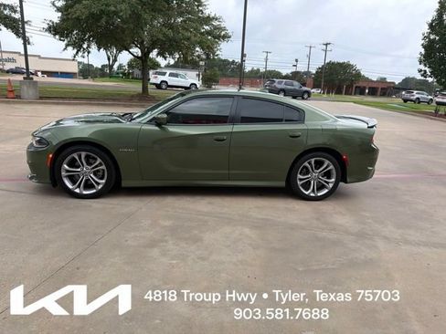 Used 2022 Dodge Charger R/T RWD image 6