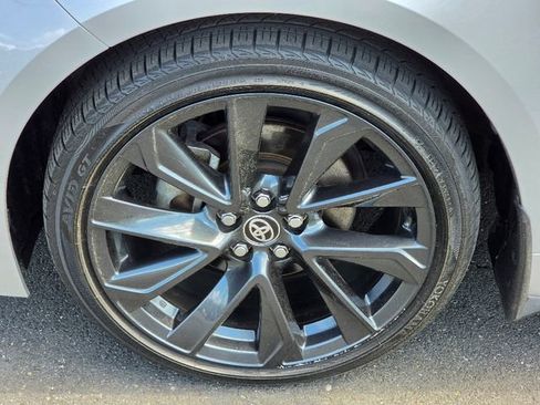 Used 2023 Toyota Corolla XSE FWD image 18