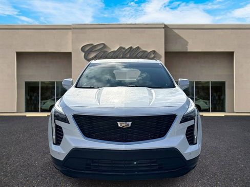 Certified 2023 Cadillac XT4 Sport FWD image 9