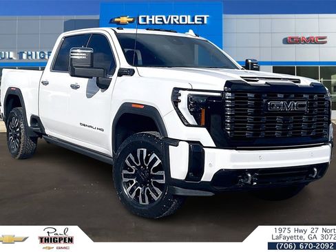 Used 2025 GMC Sierra 2500 Denali Ultimate image 1