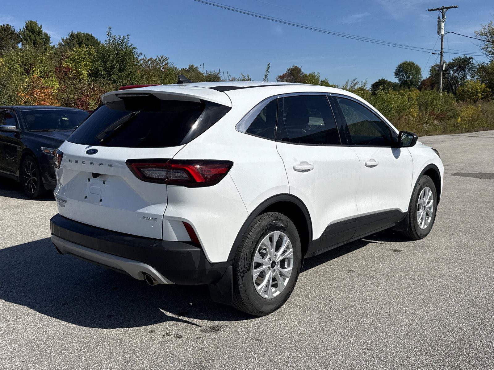 Used 2023 Ford Escape Active AWD/4WD image 7