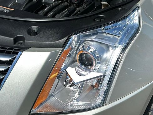 Used 2016 Cadillac SRX Luxury w/ Driver Awareness Package FWD image 37